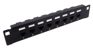 Panneau 8 ports Cat6 UTP – Noir
