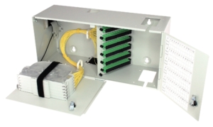 FTTH Multi-dwelling unit loaded with 72 SCAPC adapters + pigtails+6 splice trays