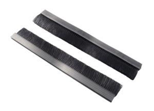 Cables entry brush strip 340 mm – Black