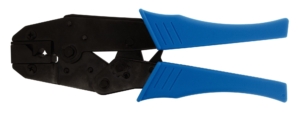 Pince à sertir RJ45 pour plug GGM CAT6 rigide blindé