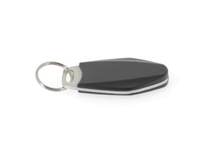 Badge porte clé métal renforcé