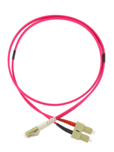 LC/SC OM4 50/125 µm duplex 25m patchcord, LSZH Ø3 mm jacket, erika violet colour