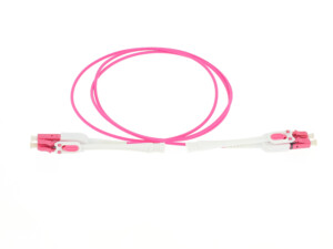 Uniboot reversible OM4 LC-LC duplex patchcord + push pull tab, 15 m, violet